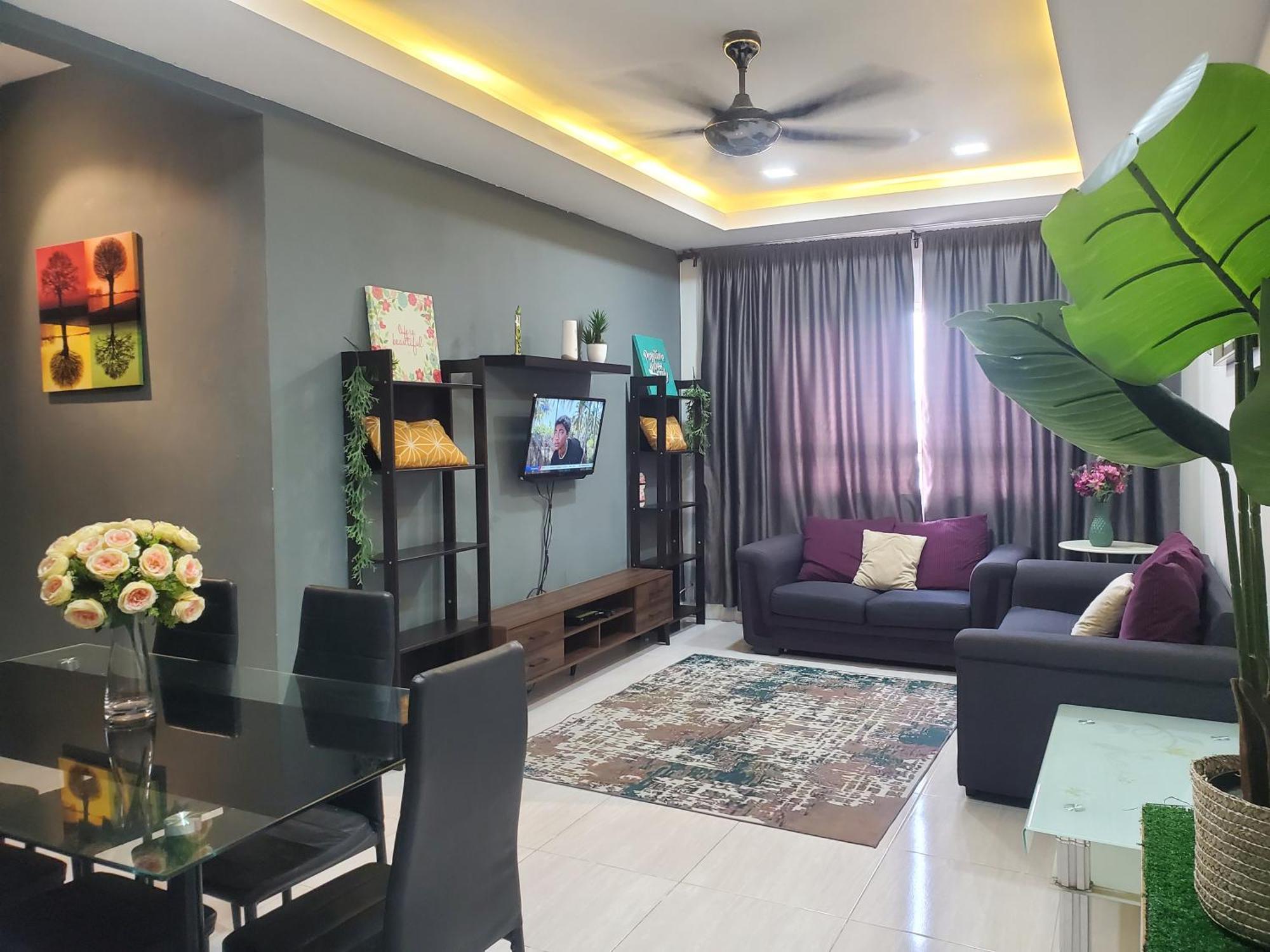 Casa Inderaloka Pantai Batu Buruk Apartment Kuala Terengganu Exterior foto