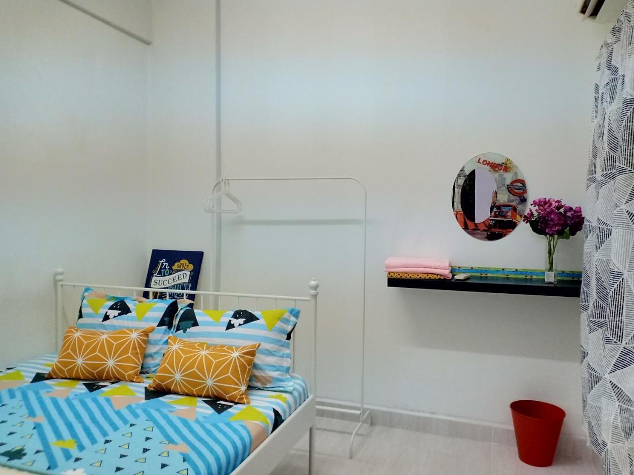 Casa Inderaloka Pantai Batu Buruk Apartment Kuala Terengganu Exterior foto